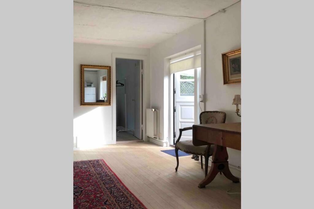 Appleflower Farm Retro Apartment Lillerod ภายนอก รูปภาพ
