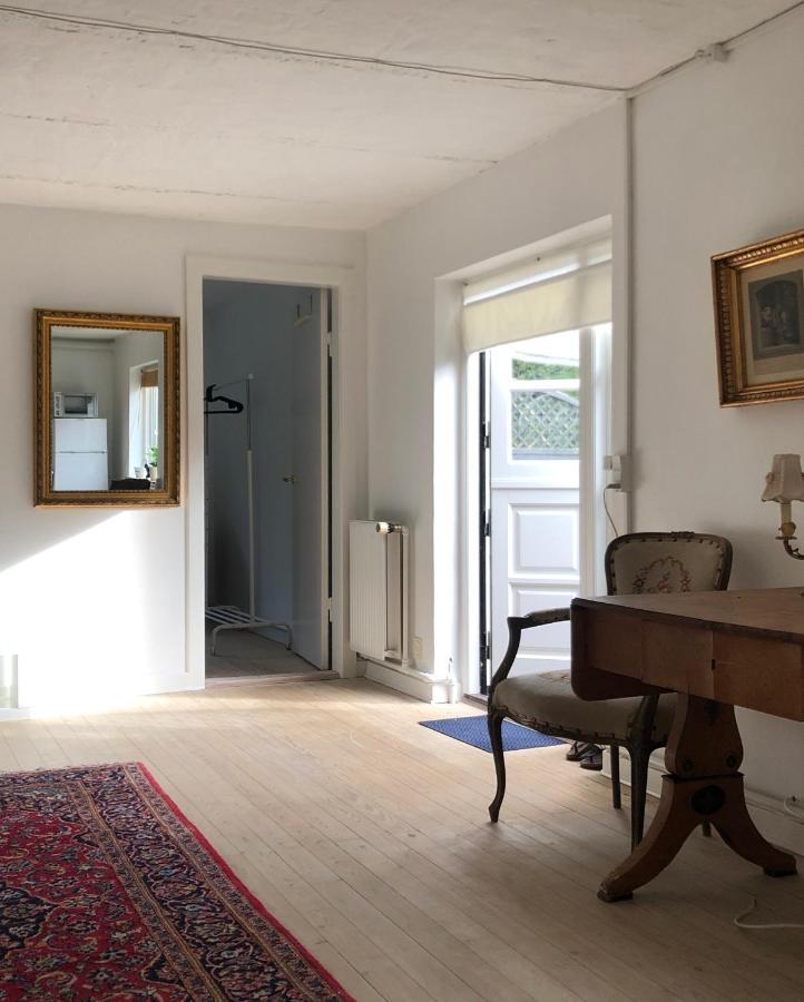 Appleflower Farm Retro Apartment Lillerod ภายนอก รูปภาพ